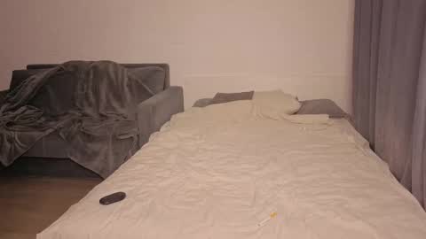 Ashley online show from 10, 2, 2026