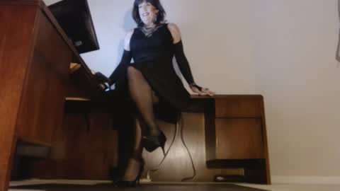 Snapshot of ashleyaki2000 chatting on 16, 1, 2025 Ashley Ann online show from 16, 1, 2025