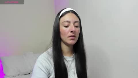 Ashley online show from 5, 11, 2025