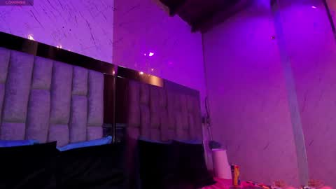 Snapshot of ashleycampbell_ chatting on 11, 1, 2025 Ashley online show from 11, 1, 2025