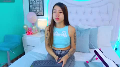 AshleyRoberh online show from 30, 11, 2025