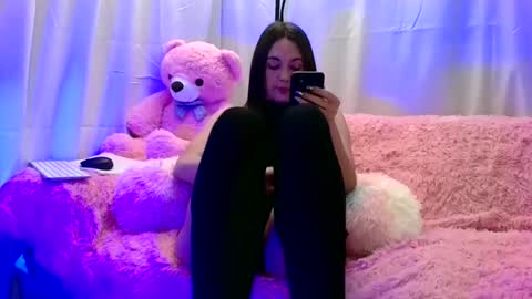 Ashley online show from 2, 12, 2024