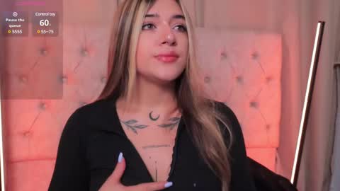 Ashley Lauren online show from 17, 2, 2025