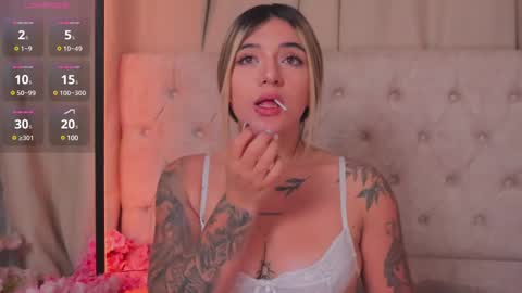 Ashley Lauren online show from 3, 3, 2025