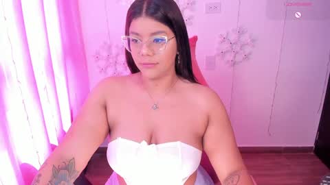 Ashleyy18   online show from 28, 12, 2024