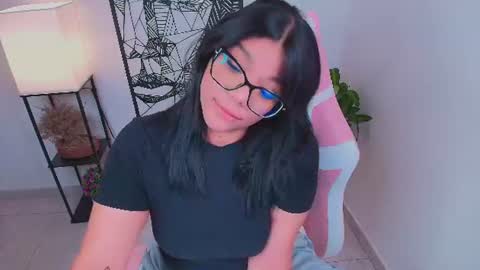 Snapshot of ashleyy18__ chatting on 12, 7, 2026 Ashleyy18 online show from 12, 7, 2026