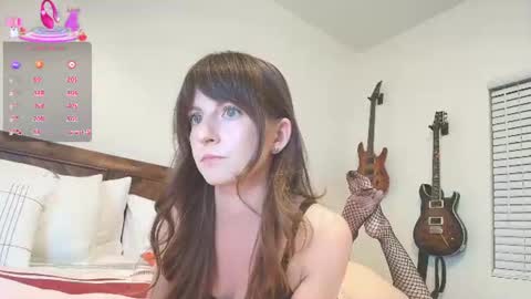 Snapshot of ashleyyylove13 chatting on 22, 6, 2026 Ashley Love online show from 22, 6, 2026