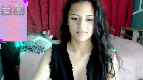 Ashly online show from 5, 3, 2025