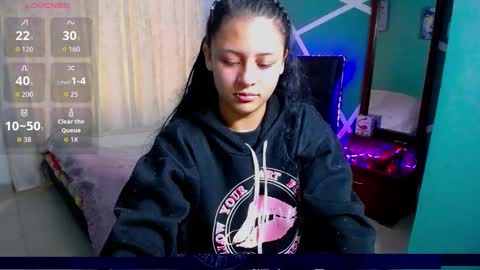 Ashly online show from 6, 10, 2025