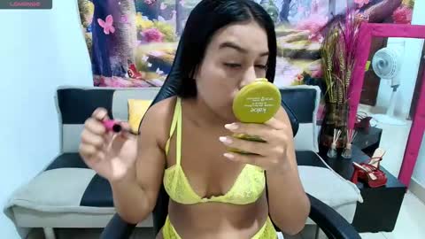 Snapshot of ashly_sexylatina18 chatting on 1, 10, 2025 ashly online show from 1, 10, 2025