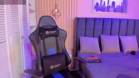 Snapshot of ashlye_miller_ chatting on 4, 1, 2025 ashlye_miller_ online show from 4, 1, 2025