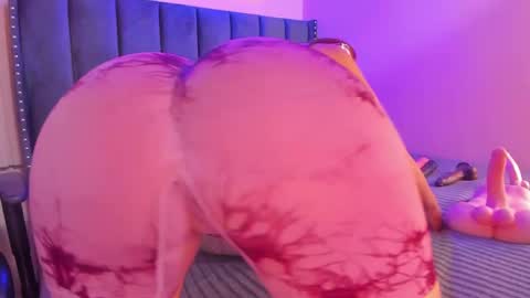 Snapshot of ashlye_miller_ chatting on 27, 2, 2025 ashlye_miller_ online show from 27, 2, 2025