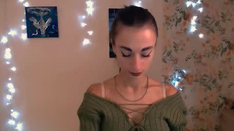 Snapshot of asia_n_ chatting on 8, 10, 2025 asia_n_ online show from 8, 10, 2025