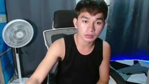 Snapshot of asian_chick931262 chatting on 27, 10, 2025 asian_chick931262 online show from 27, 10, 2025