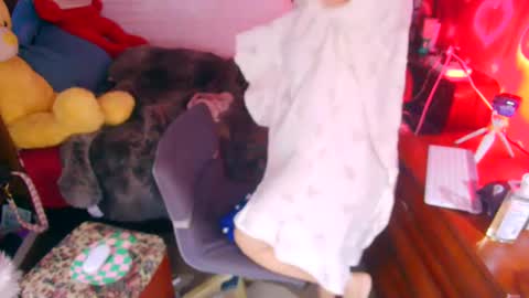 Snapshot of asian_diana69 chatting on 5, 1, 2025 diane online show from 5, 1, 2025