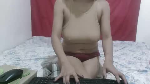 Snapshot of asian_godess69 chatting on 14, 12, 2025 asian godess69 online show from 14, 12, 2025