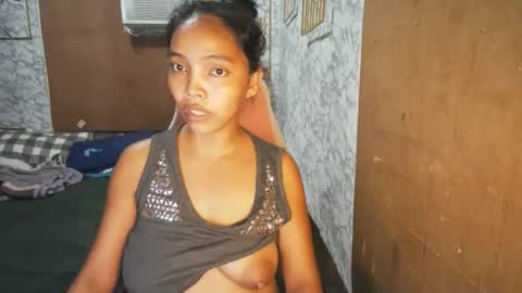 im janeth single mom online show from 3, 2, 2026