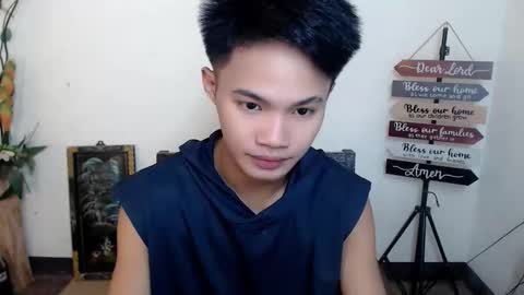 asian_lover05 online show from 10, 10, 2025