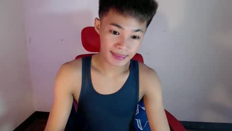 Snapshot of asian_lover05 chatting on 6, 6, 2026 asian_lover05 online show from 6, 6, 2026
