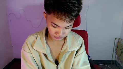 Snapshot of asian_lover05 chatting on 10, 7, 2026 asian_lover05 online show from 10, 7, 2026