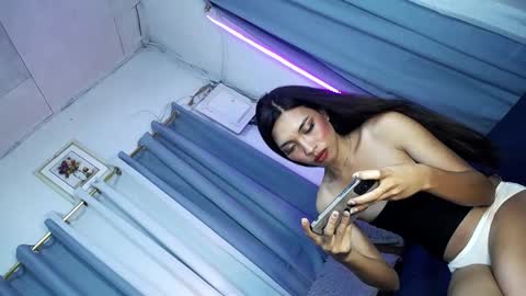 LUCI BABE online show from 4, 1, 2025