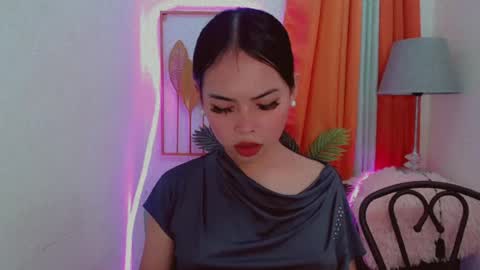Snapshot of asian_pinay_oldlover chatting on 29, 7, 2026 Angel online show from 29, 7, 2026