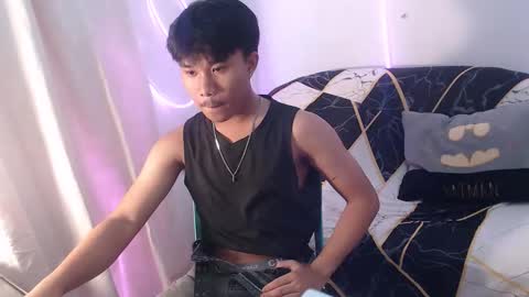 Snapshot of asian_prince_of_cock chatting on 8, 9, 2025 Prince online show from 8, 9, 2025