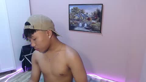 Snapshot of asian_prince_of_cock chatting on 10, 10, 2025 Prince online show from 10, 10, 2025