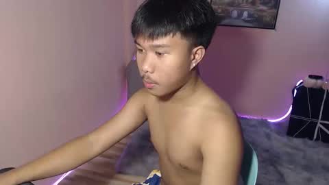 Snapshot of asian_prince_of_cock chatting on 7, 11, 2025 Prince online show from 7, 11, 2025