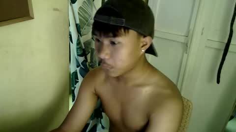 Snapshot of asian_prince_of_cock chatting on 29, 11, 2025 Prince online show from 29, 11, 2025