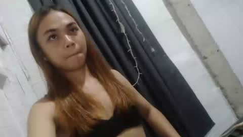 Snapshot of asian_reyshell chatting on 7, 1, 2025 Reyshell online show from 7, 1, 2025