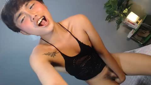 Snapshot of asian_reyshell chatting on 4, 2, 2026 Reyshell online show from 4, 2, 2026