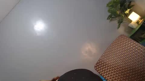 Snapshot of asian_reyshell chatting on 14, 2, 2026 Reyshell online show from 14, 2, 2026