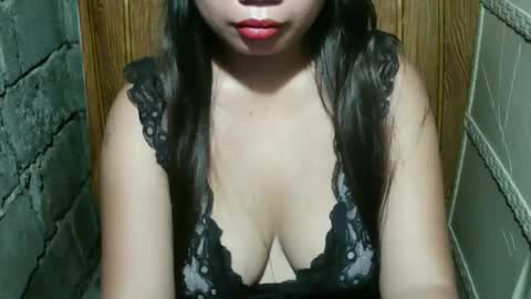 Snapshot of asian_ruby143 chatting on 1, 6, 2026 YOURE ASIAN PRETTY GIRL online show from 1, 6, 2026
