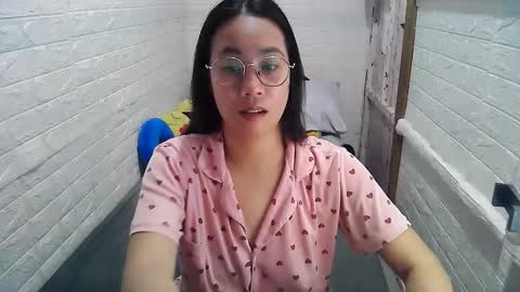 Snapshot of asian_sexydimples chatting on 2, 2, 2025 Trixie online show from 2, 2, 2025