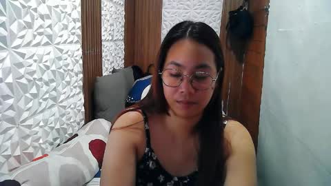 Trixie online show from 11, 5, 2026