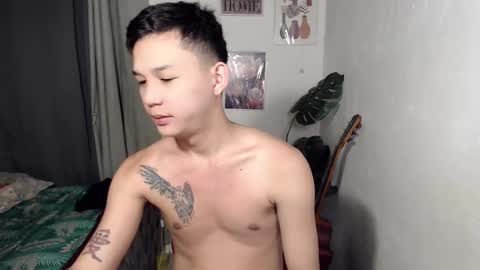 Snapshot of asianboycock14 chatting on 1, 3, 2026 asianboycock14 online show from 1, 3, 2026