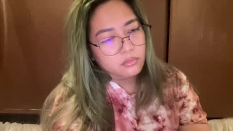 Snapshot of asianbunny10 chatting on 19, 6, 2026 Curvy online show from 19, 6, 2026
