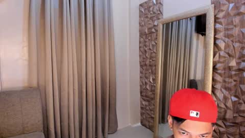 Snapshot of asianhugescott chatting on 4, 2, 2025 VICTORIA SCOTT online show from 4, 2, 2025