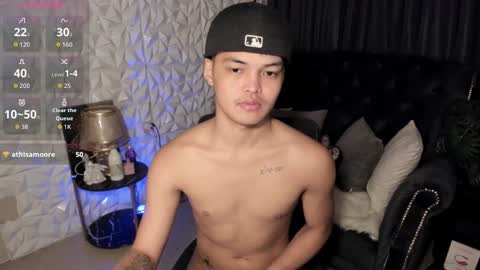 VICTORIA SCOTT online show from 4, 12, 2025