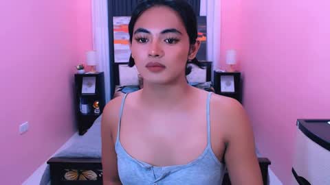 asianverstwink online show from 15, 5, 2026