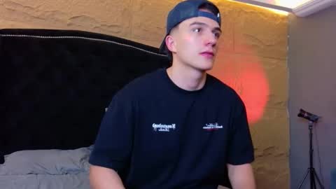 Aslan  online show from 10, 4, 2026