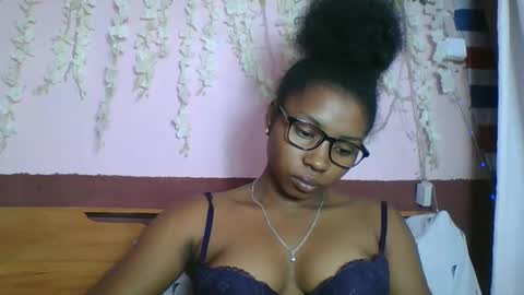asmiraa online show from 31, 5, 2026