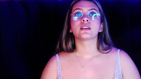   online show from 19, 9, 2025