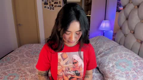 Ashley online show from 11, 12, 2024