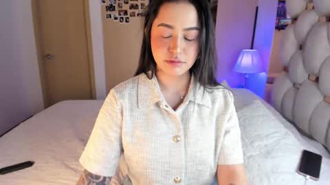 Ashley online show from 25, 2, 2025