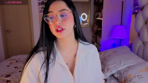 Ashley online show from 14, 9, 2025