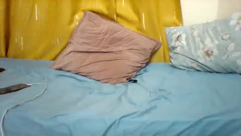 FLORAH DANIEL online show from 25, 2, 2026