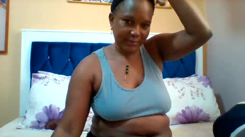 FLORAH DANIEL online show from 23, 7, 2026