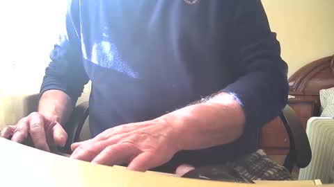 astelover online show from 31, 12, 2024